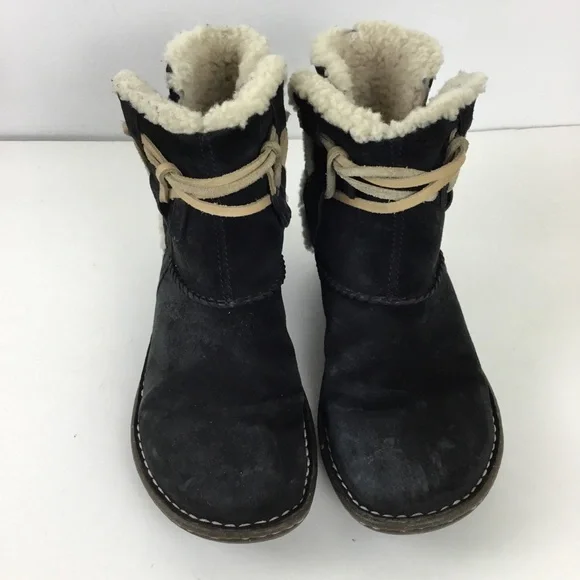 Ugg Women's Black Cove 5178 Suede Fur Ankle Winter Boot - Picture 4 of 12